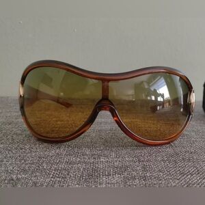 Gucci Wrap Sunglasses